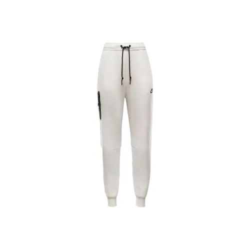 Nike Sportswear Tech Fleece SS25 Вязаные тренировочные штаны Женские Белые
