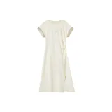 Кремово-абрикосовый