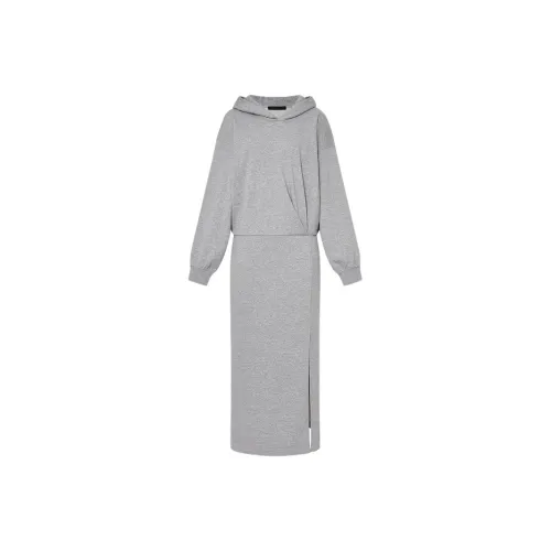 MOCO Длинное платье с длинными рукавами женское