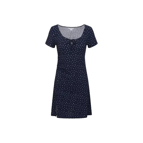 URBAN REVIVO Короткое платье с короткими рукавами женское