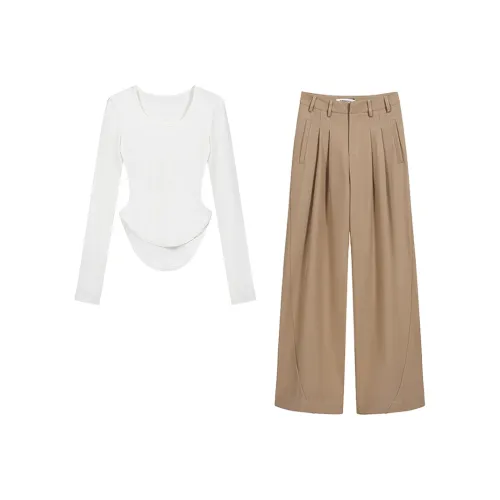 Incolore Женские Повседневные Костюмы