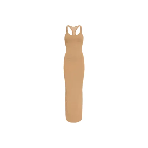 Jacquemus Верблюжий/Верблюжий Женские Платья без рукавов