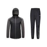 Минеральный черный / Эйфелева башня