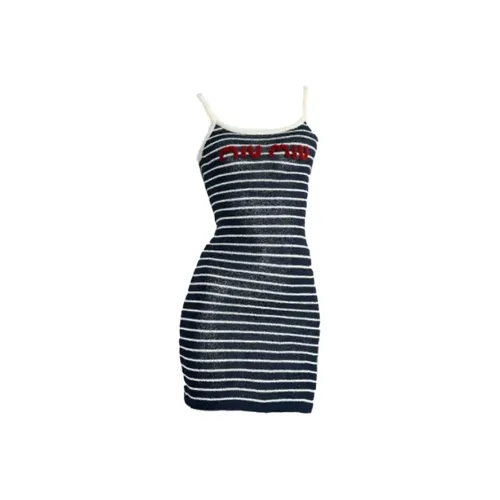 ETSE Черные Женские Слиплатья