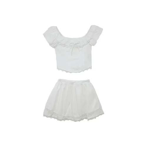 Icicofficial Комплект с юбкой Женская Белая