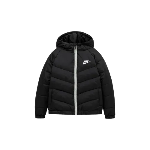 NIKE Глубокий черный Школьный возраст Пуховики