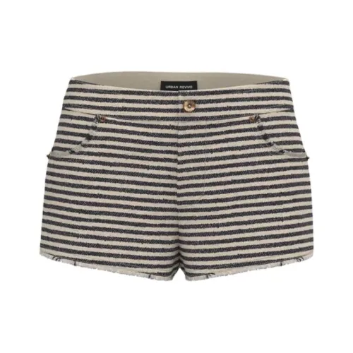 URBAN REVIVO Повседневные шорты Женские Черные полосы
