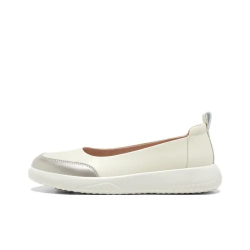 BATA Женские повседневные туфли экрю для женщин