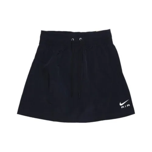 Nike Повседневные короткие юбки Женские Черный