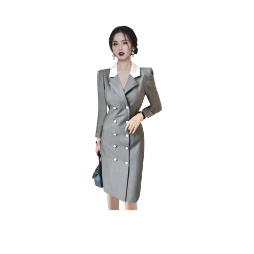 Длинное платье с длинными рукавами женское серого цвета