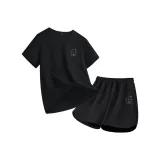Black (Y Signature Puppy Chest Logo) + Black (Y Signature Puppy Leg Logo)  
Черный (Y Signature Puppy Логотип на груди) + Черный (Y Signature Puppy Логотип на штанах)