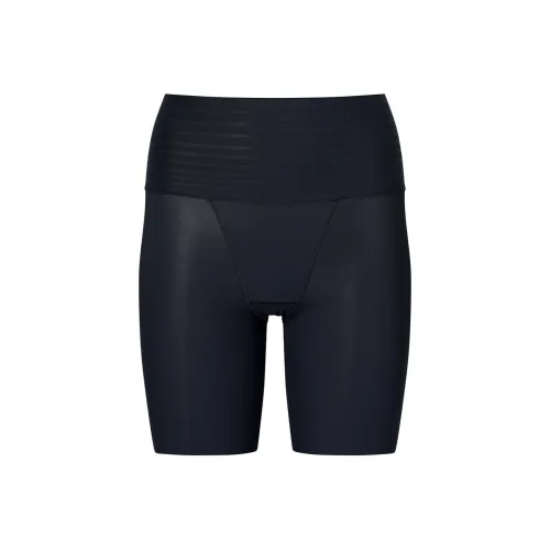 UNIQLO Черные Женские Спортивные Шорты
