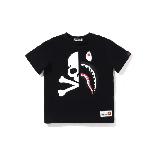 A BATHING APE Shark Series Kids T-рубашки