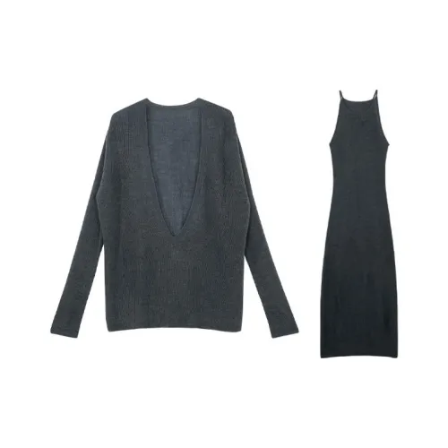 Serio Ludere Комплект с юбкой Женские Темно-серый