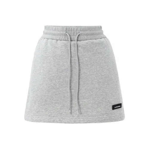 TURNTHETABLES Повседневные короткие юбки Женские