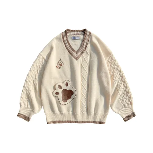 Молочно-белая женская униформа