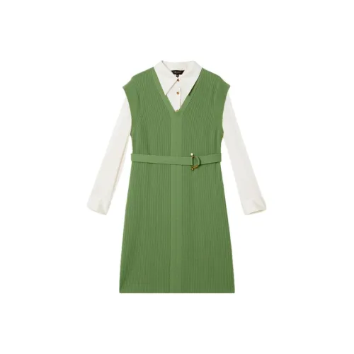 Yiner Комплект с юбкой Женские Мохово-зеленый