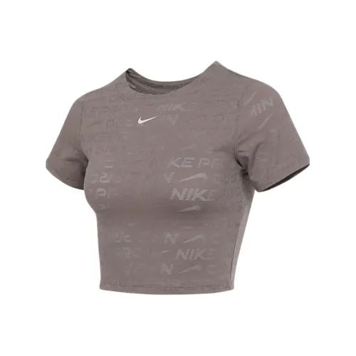 NIKE Серые Женские Футболки