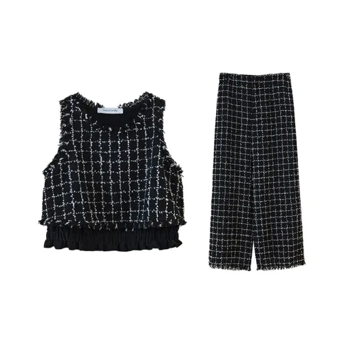 NancyCavally Повседневный костюм для женщин