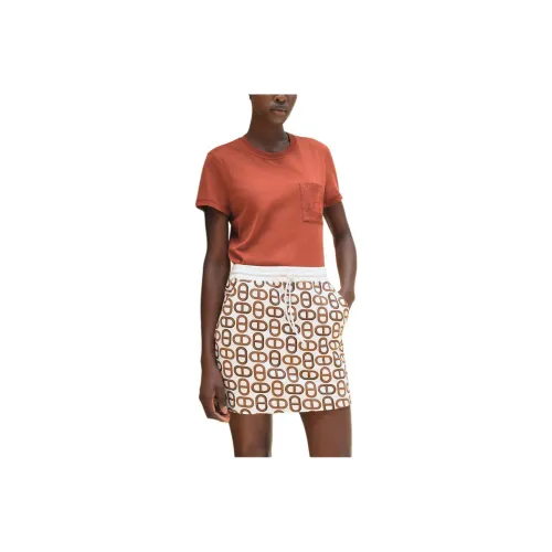 HERMES Повседневные короткие юбки Женские Каштаново-коричневый