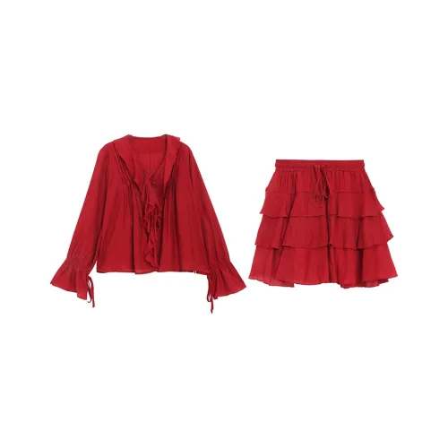 WOWI Женские Комплекты с юбкой