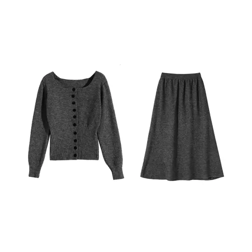 MKBY Женские Комплекты с юбкой
