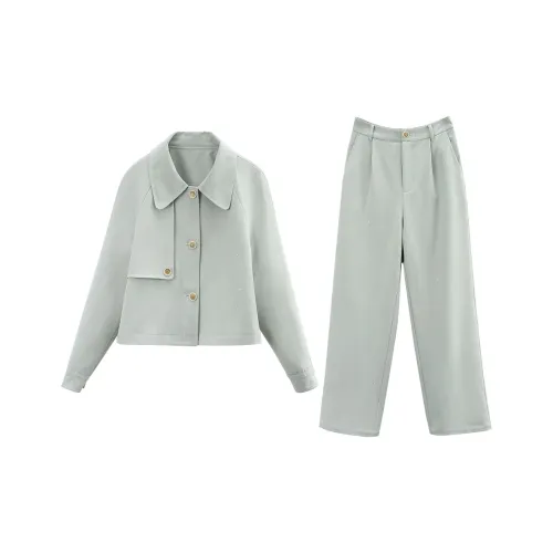 A paradise for awakening Повседневный костюм женский зеленый