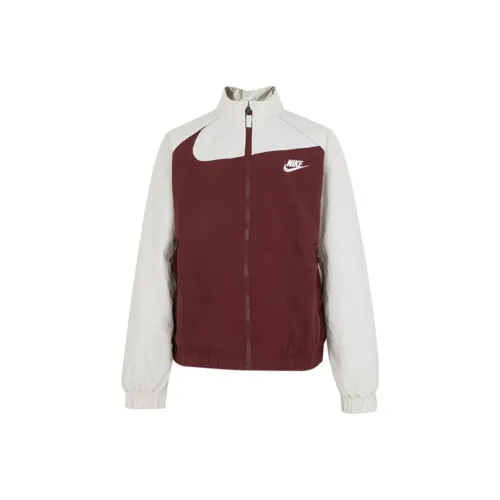 nike Куртки и Пальто Темно-Красный Детский