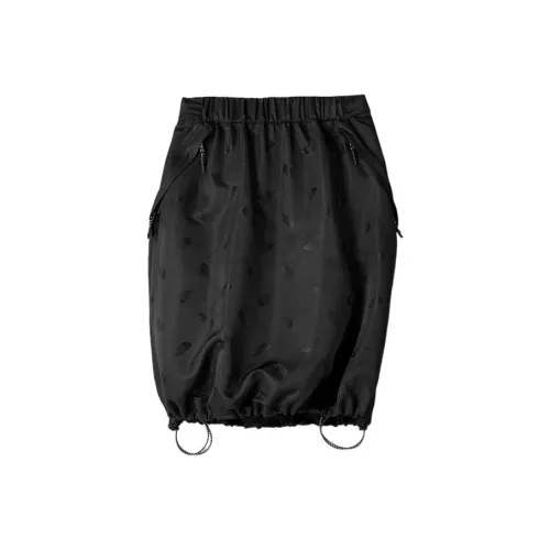 The North Face Повседневные короткие юбки Женские Черный