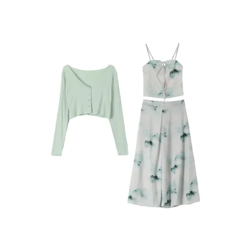 ONE PASS STUDIO Комплект с юбкой Женские Зеленый