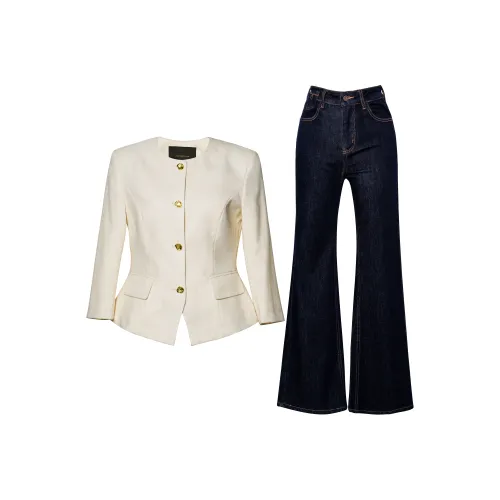 ROEYSHOUSE Повседневный костюм Белый топ + Черный низ