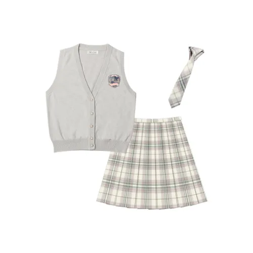 MUNA TEAM Женская униформа