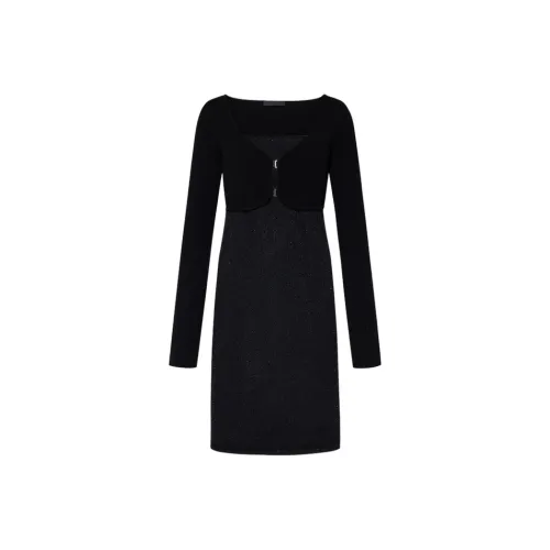 MOCO Комплект с юбкой Женская Джинсовая Черная