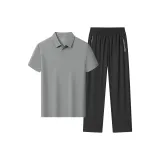 Комплект одежды (Светло-зеленый топ + Черные штаны)