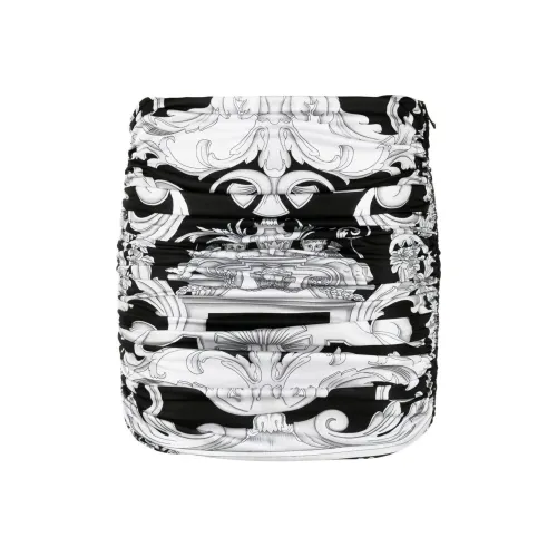 VERSACE Повседневные короткие юбки Женские Черный