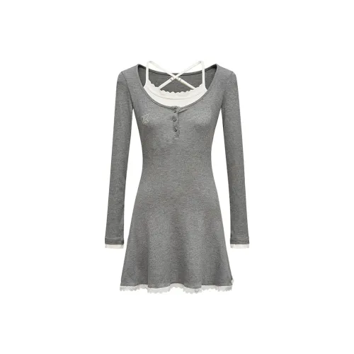 FINDSME GAGA Длинное платье с длинными рукавами женское серое