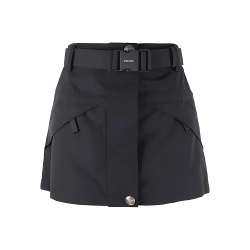 PRADA Повседневные короткие юбки Женские Черный