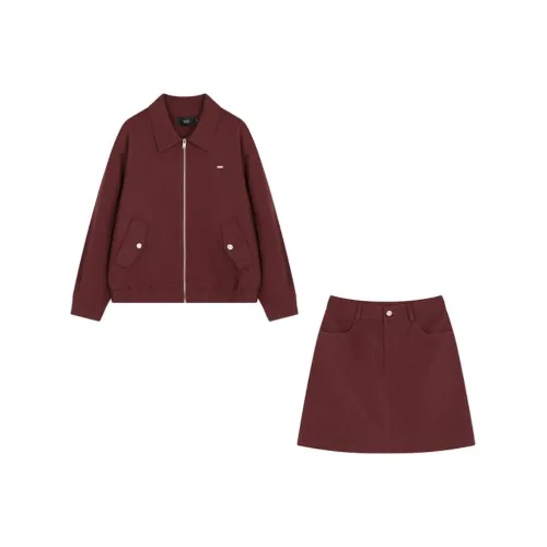 Mo Han Yi Mei Повседневный костюм женский Анкора красный