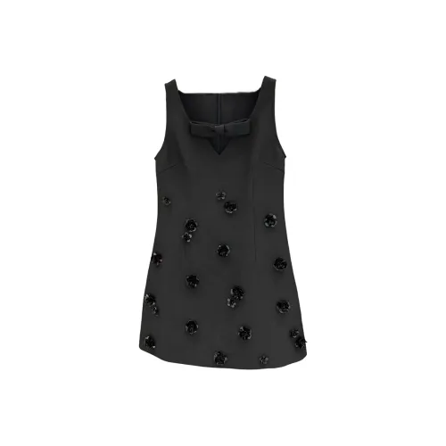 Черные женские платья без рукавов