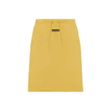 Светло-желтый