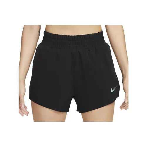 NIKE Черные Женские Спортивные Шорты