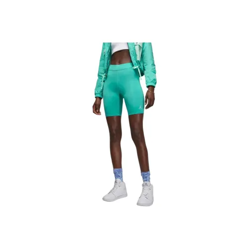 Jordan Essentials Зеленые Женские Спортивные Шорты