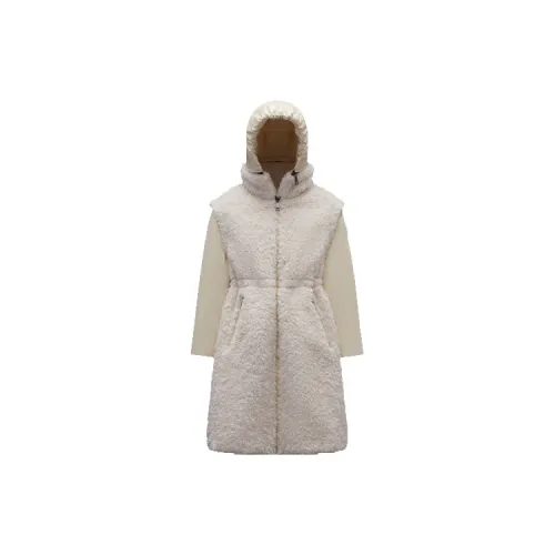Moncler Белый Kids Пуховые куртки