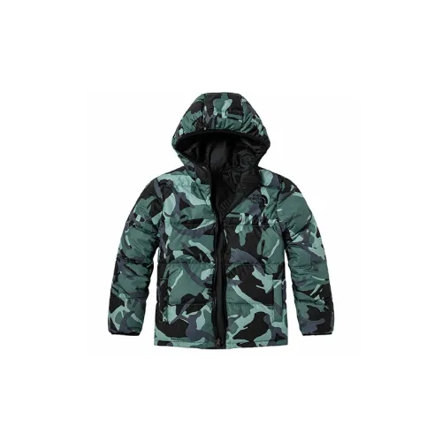 The North Face Камуфляж Kids Пуховики