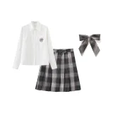 Асимметричный набор галстука-бабочки