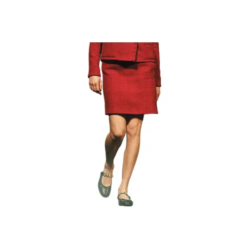 CHANEL Повседневные короткие юбки Женские Red