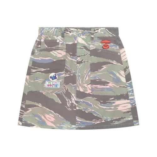 Aape Повседневные короткие юбки Женские Камуфляж