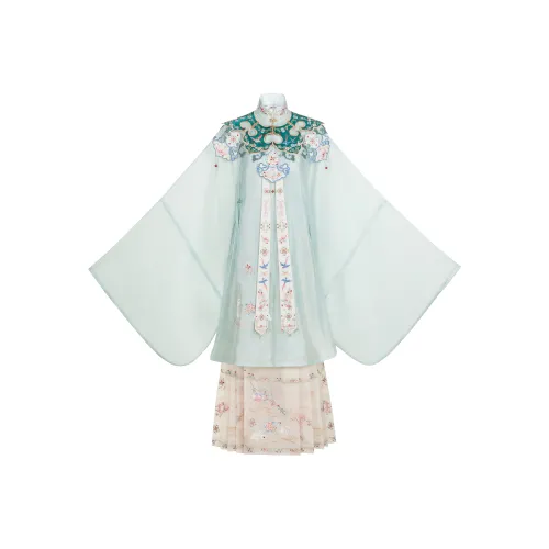 Cloud Hidden Moon Embroidery Ханьфу Женские