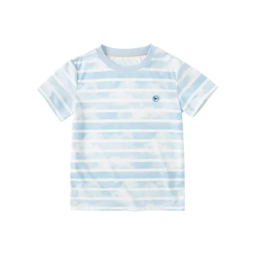 SWIFT Голубое небо и белые облака Детские футболки