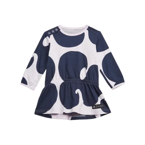 Adidas Детское платье фиолетового цвета для детей 3-7 лет